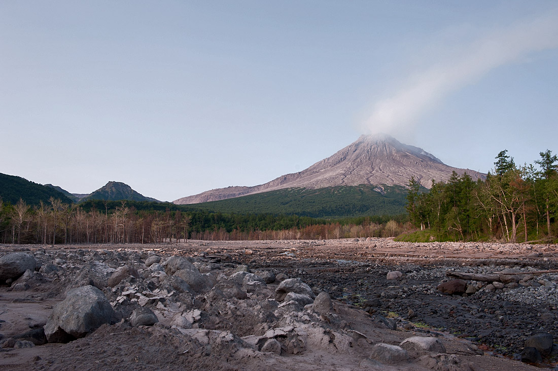 Пешком по речке Поперечке к вулкану Кизимен